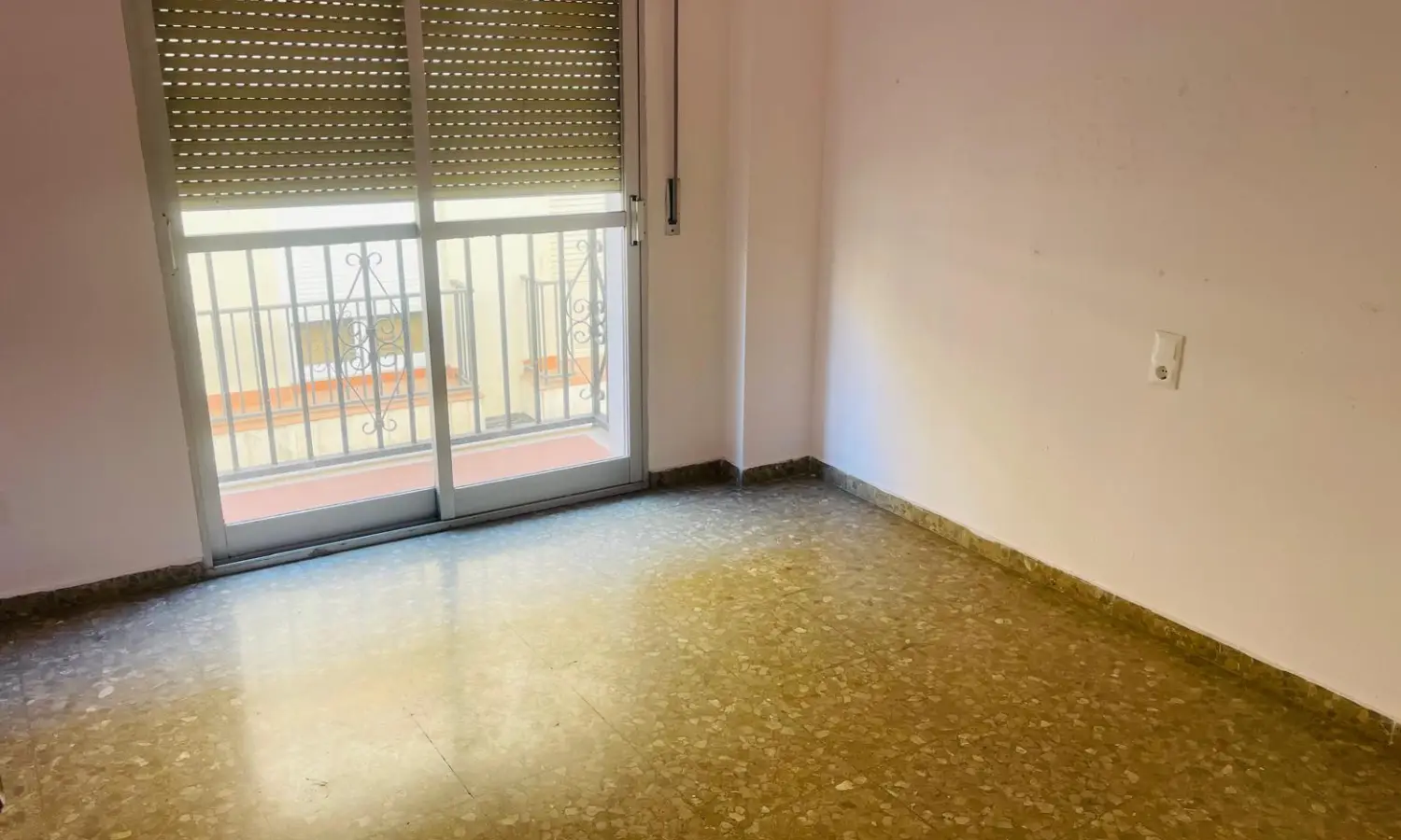 Ref0084-Roes-piso-Antequera#4