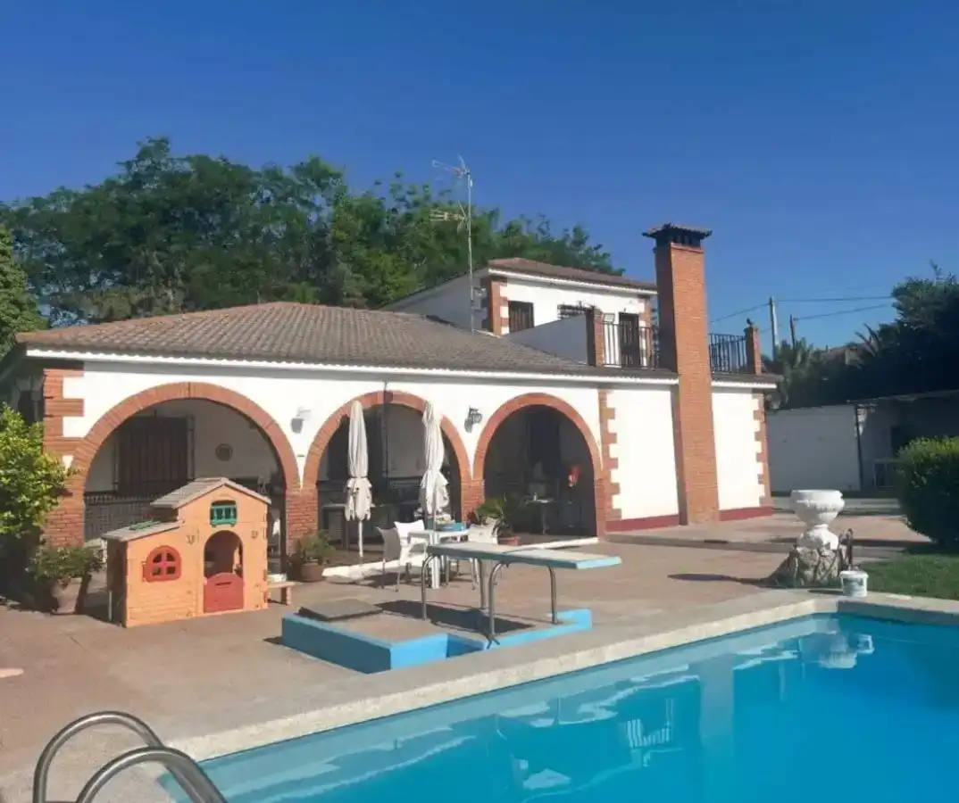 Ref0092-Roes-Villa-Anteq3